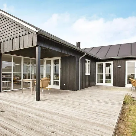 Semesterbostad 5 Star In Nysted